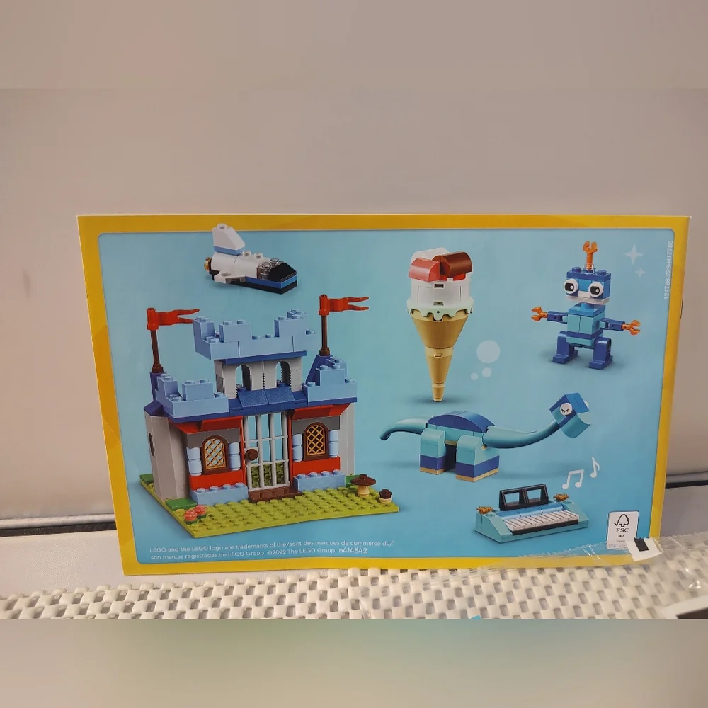 Lego 11020 Bags 7, 8, 9 with Booklet Instructions New, Unopened Castle